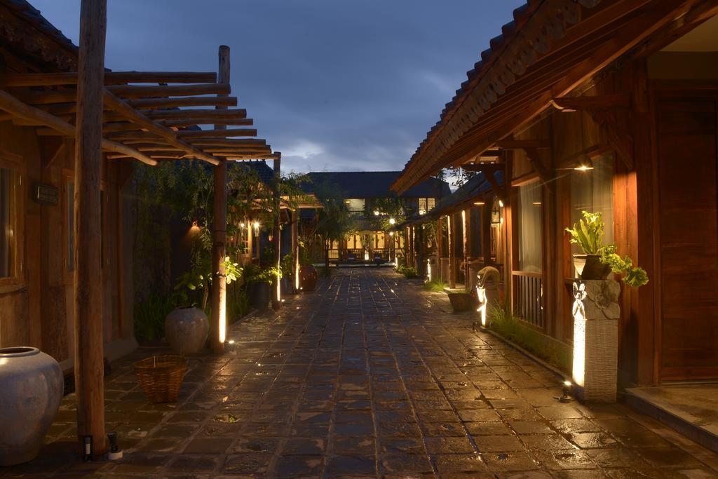 Warisan Heritage Boutique Hotel Solo Buitenkant foto