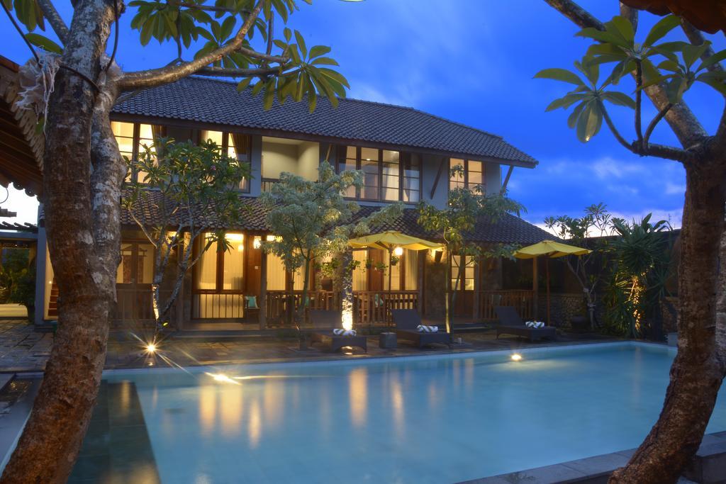 Warisan Heritage Boutique Hotel Solo Buitenkant foto
