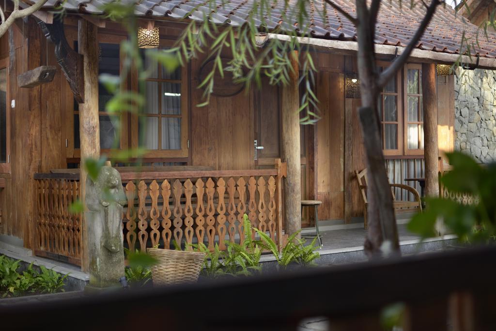 Warisan Heritage Boutique Hotel Solo Buitenkant foto