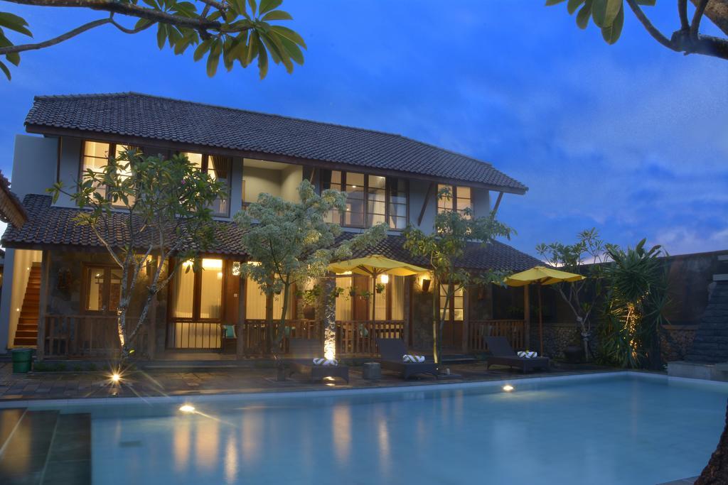 Warisan Heritage Boutique Hotel Solo Buitenkant foto