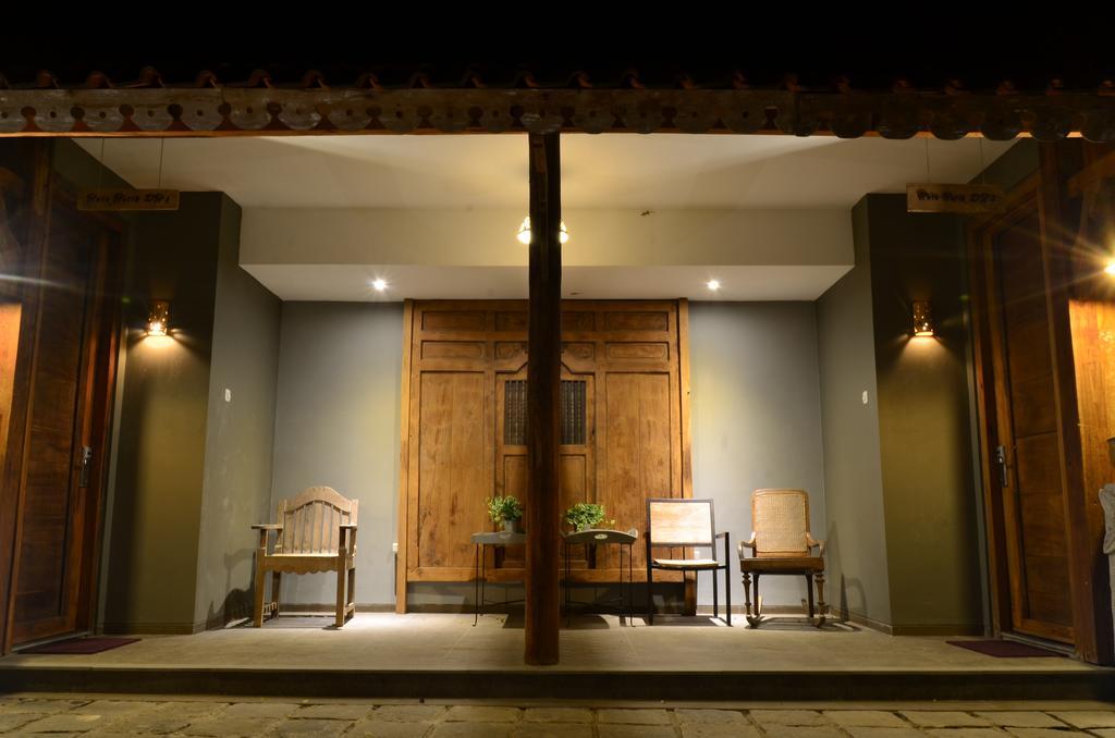 Warisan Heritage Boutique Hotel Solo Buitenkant foto