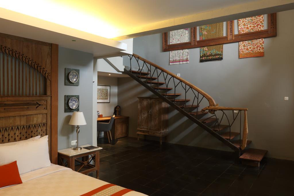 Warisan Heritage Boutique Hotel Solo Buitenkant foto