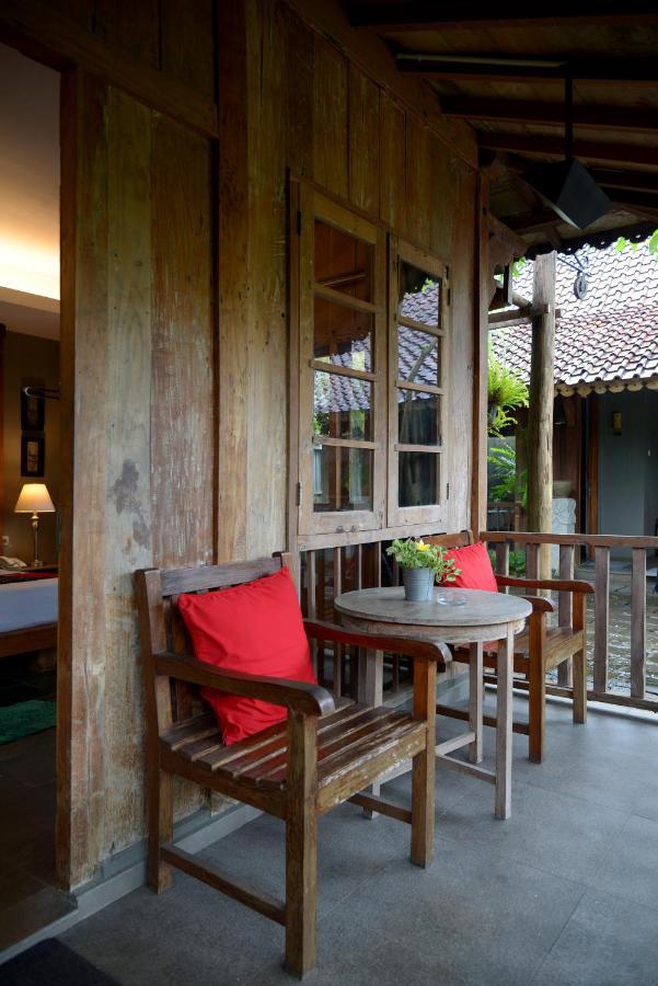 Warisan Heritage Boutique Hotel Solo Buitenkant foto